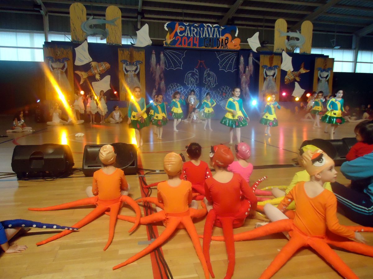 Los más pequeños triunfan con sus fantasías en la Gala Infantil del Carnaval de Gáldar