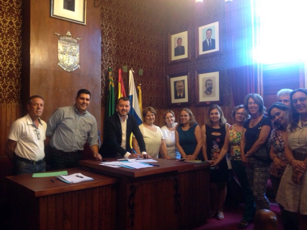 El Consejo Escolar Municipal refrenda la labor de la Mesa de Absentismo y acuerda realizar campañas de sensibilización.
