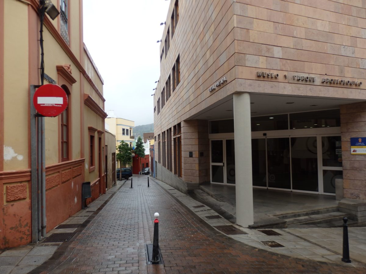 El ayuntamiento abrirá temporalmente la calle Audiencia para facilitar otro acceso de salida del casco