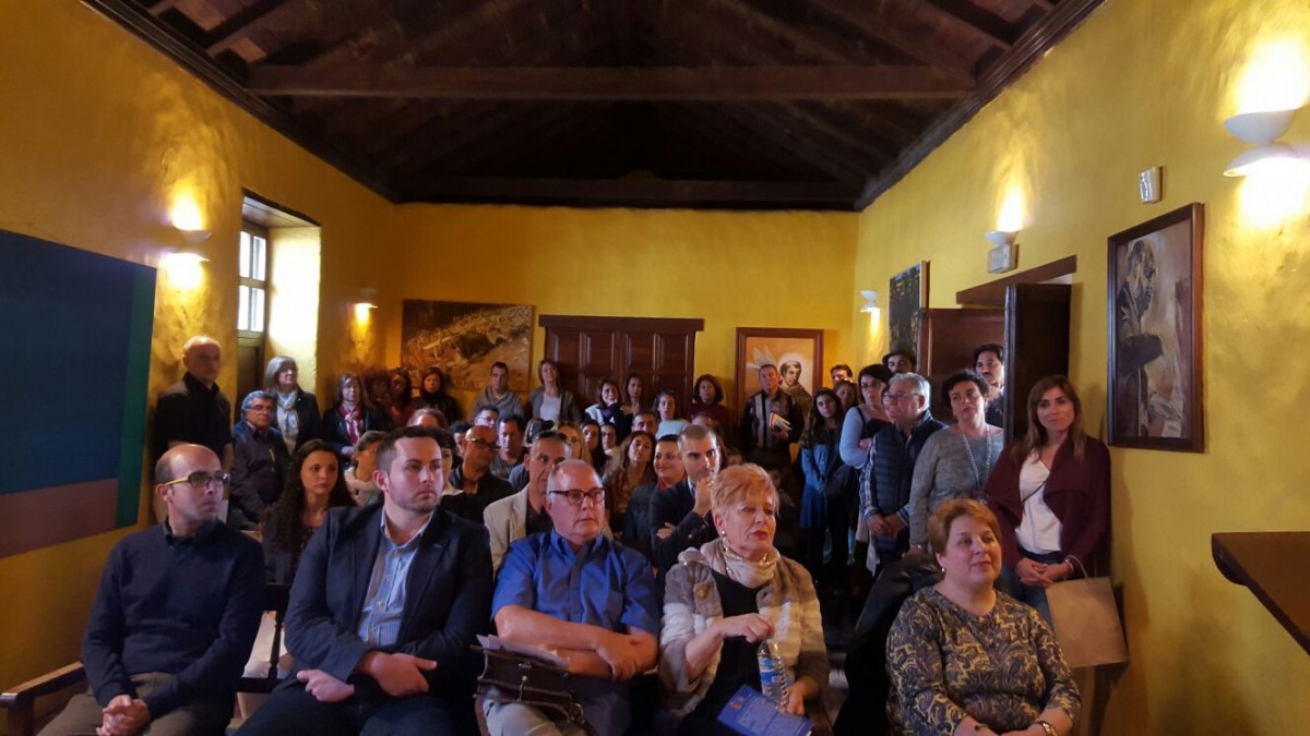 Presentado en la Casa Verde de Aguilar el libro de poemas de Manuel Díaz “Con Gáldar en el corazón”