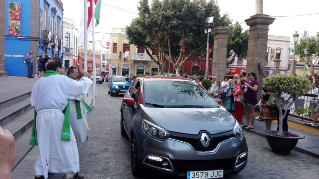 Bendición de Coches, San Cristobal- Fiestas de Santiago 2016