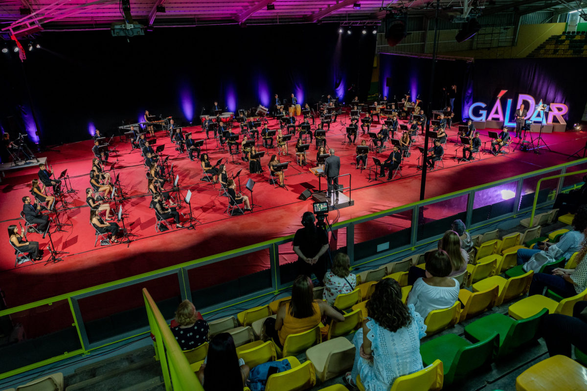Un aplauso unánime y virtual al extraordinario concierto de la Banda de Música de Gáldar por Santiago