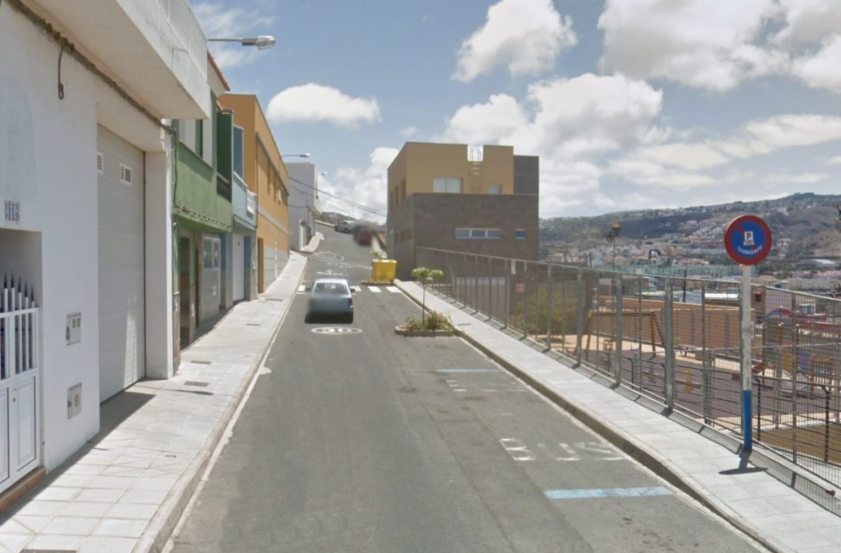 Gáldar contará con dos nuevas marquesinas para el transporte escolar en Poeta Cairasco y subida Hoya de Pineda