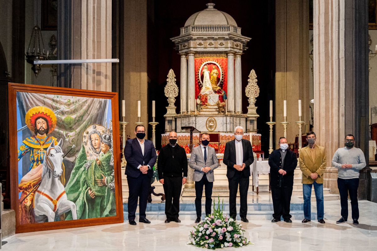 El Ayuntamiento edita un libro que conmemora la visita histórica de la Virgen del Pino a Gáldar