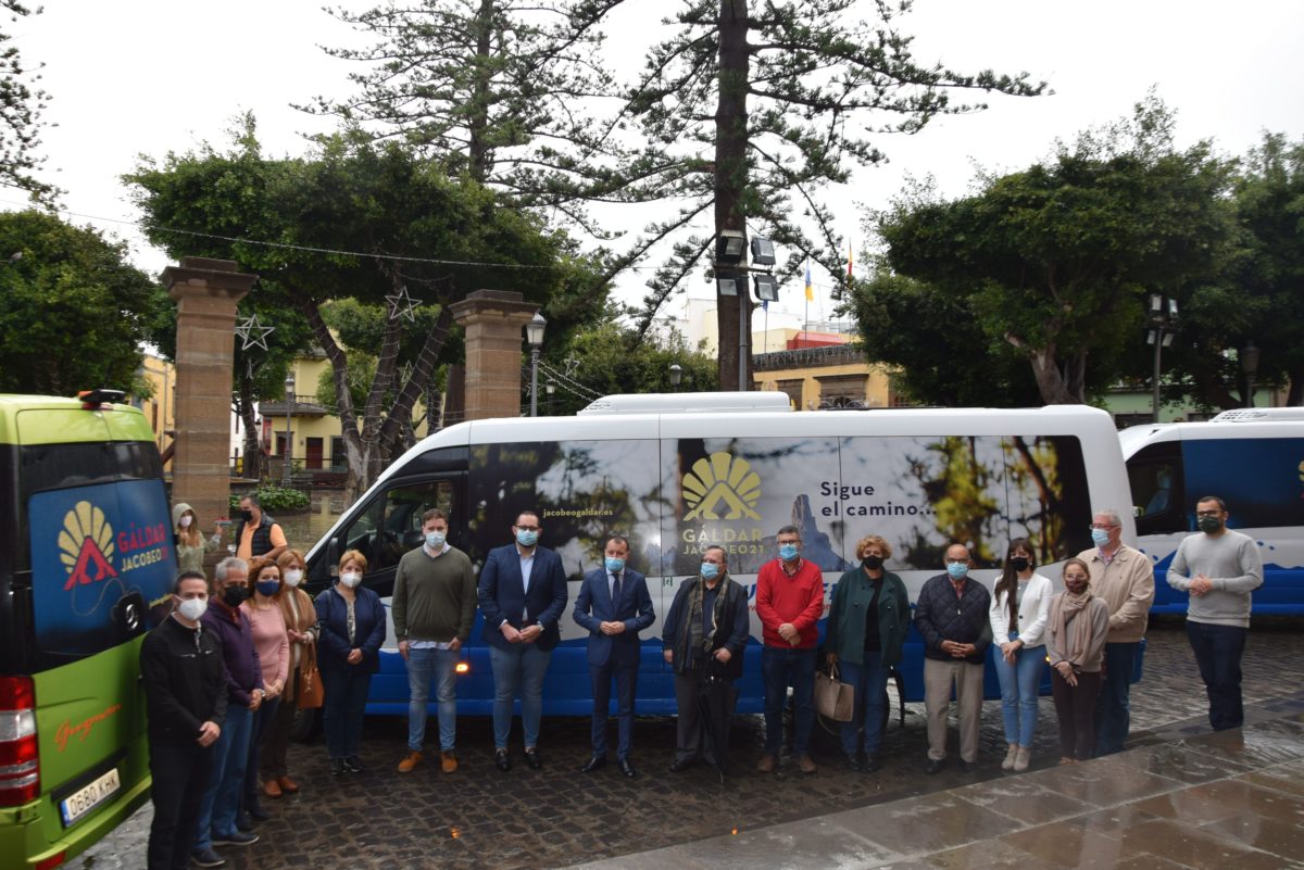 Las empresas de transporte Guzmán y Gumidafe se suman a la promoción del Año Santo Jacobeo Gáldar 2021