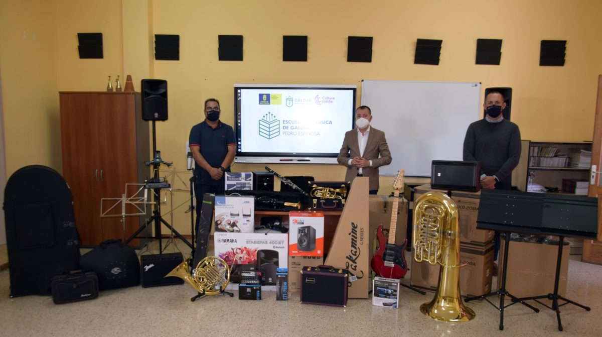 La Escuela Municipal de Música de Gáldar adquiere nuevo material instrumental