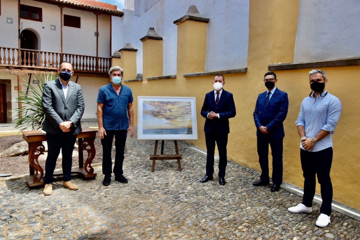 Gabriel Ortuño dona su obra “Sardina de Gáldar” para que sea expuesta en el Museo de Historia de la Ciudad