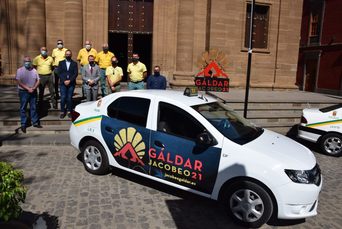 Los taxis de Gáldar ya lucen la promoción del Año Santo Jacobeo 2021-2022