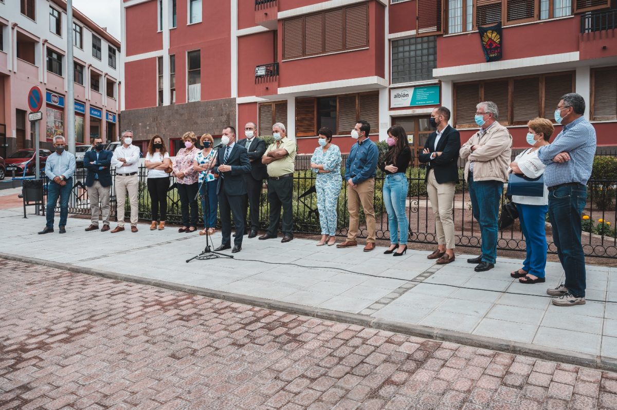 La Glorieta Pintor Padrón y las calles que la bordean se renuevan para integrarse en la ZCA del casco galdense