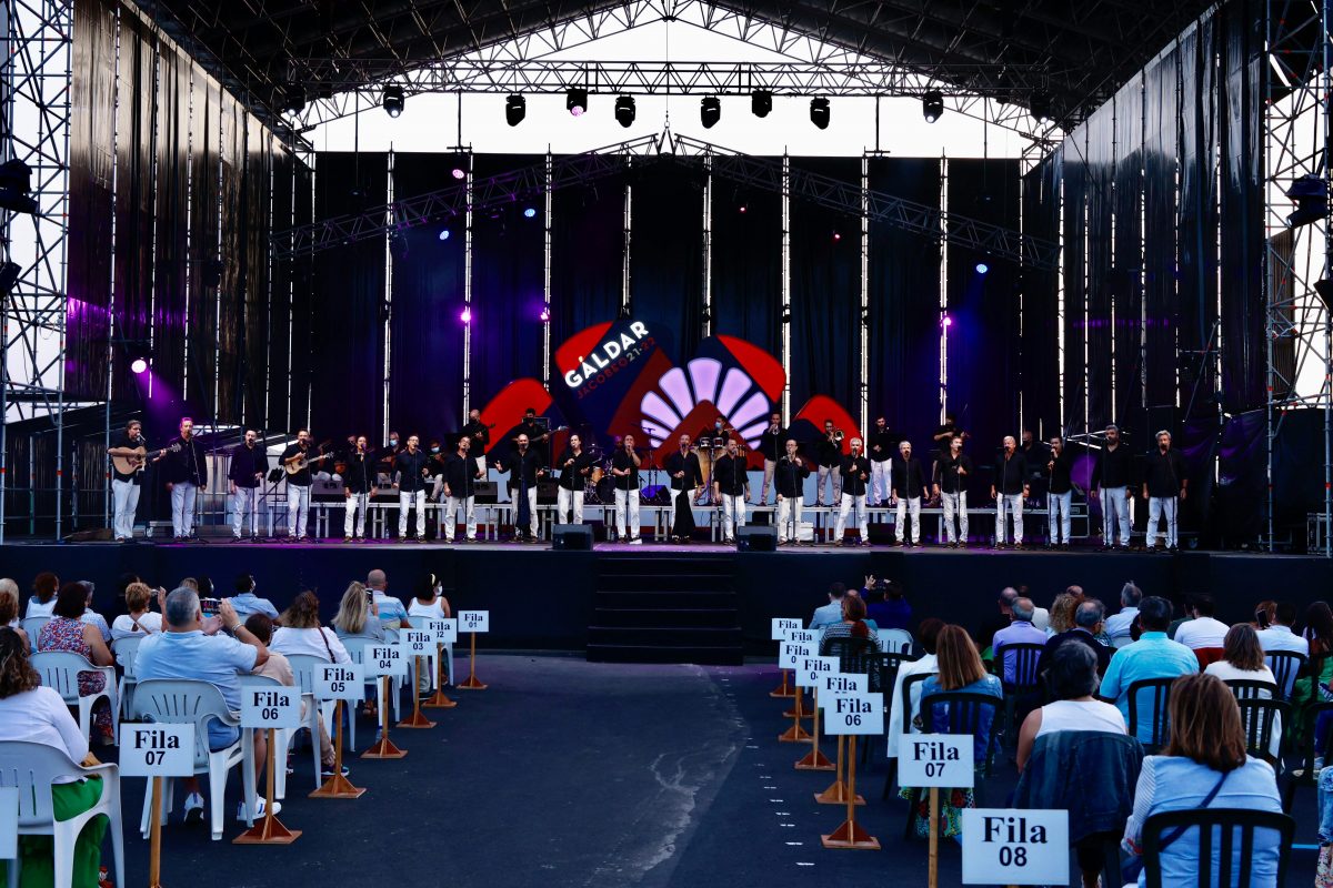 La música de “La Trova” da el pistoletazo de salida a la semana de conciertos por Santiago en Gáldar