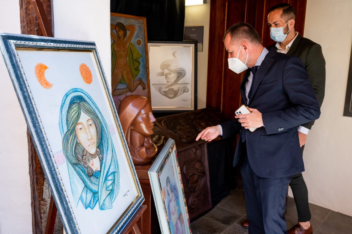 El Ayuntamiento de Gáldar adquiere más obra del insigne escultor galdense Borges Linares